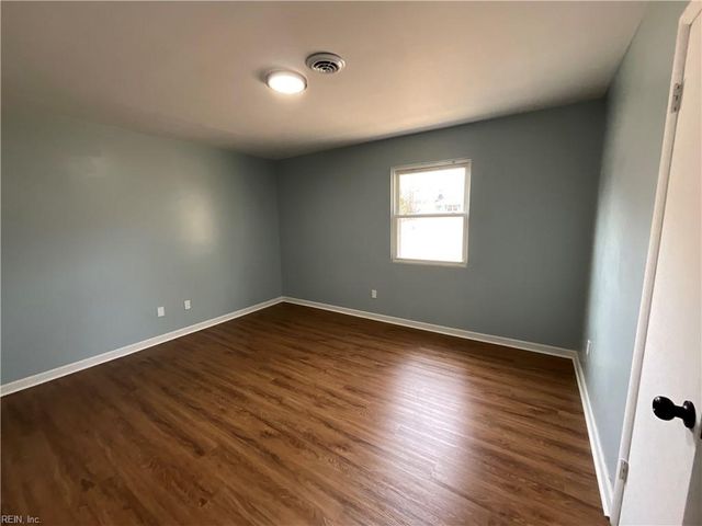 8205 Sheffield DR, Gloucester, VA 23061