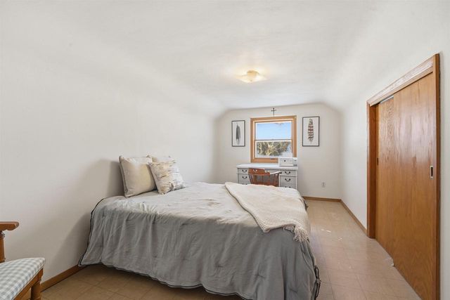 W7548 COUNTY ROAD S, Shiocton, WI 54170