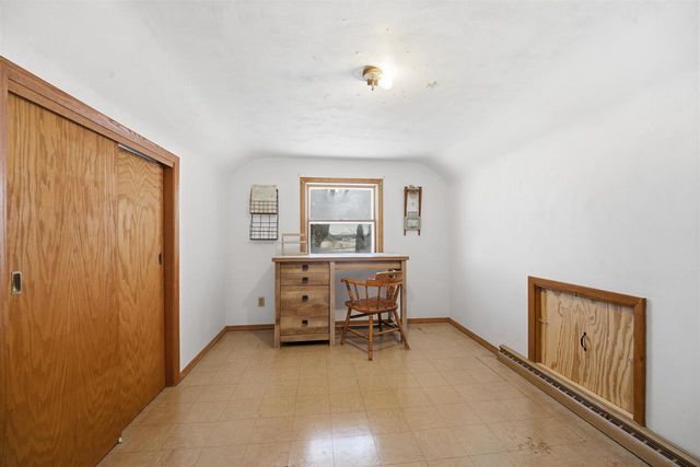 W7548 COUNTY ROAD S, Shiocton, WI 54170