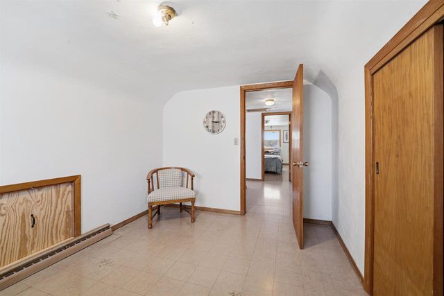 W7548 COUNTY ROAD S, Shiocton, WI 54170