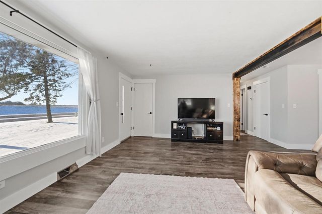 W7548 COUNTY ROAD S, Shiocton, WI 54170