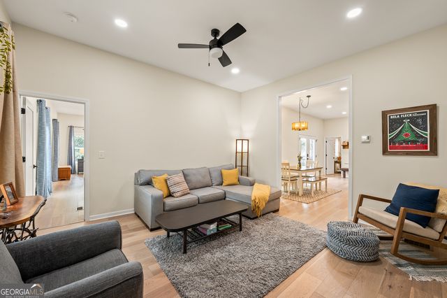 390 Athens Avenue, Athens, GA 30601