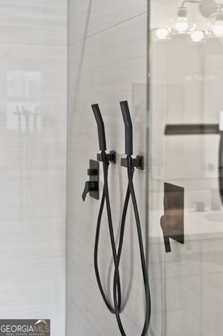 390 Athens Avenue, Athens, GA 30601