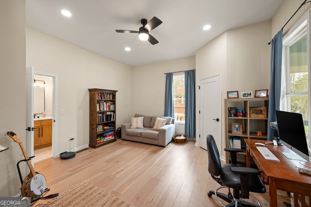 390 Athens Avenue, Athens, GA 30601