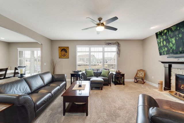 W236N7272 Meadow COURT, Sussex, WI 53089