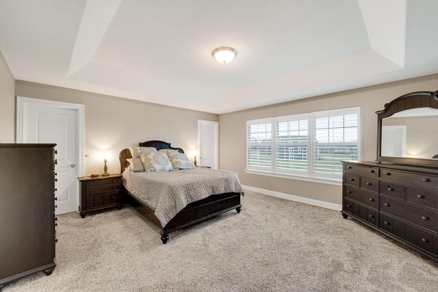 W236N7272 Meadow COURT, Sussex, WI 53089