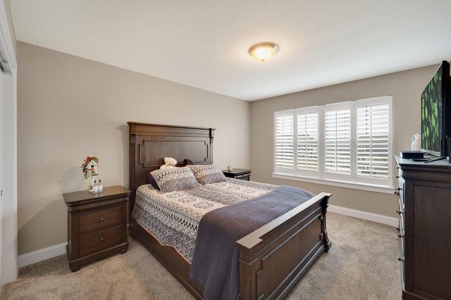 W236N7272 Meadow COURT, Sussex, WI 53089