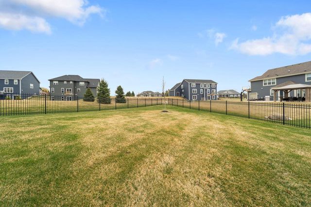 W236N7272 Meadow COURT, Sussex, WI 53089