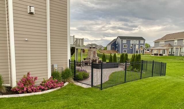 W236N7272 Meadow COURT, Sussex, WI 53089