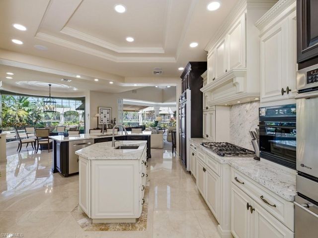 16029 Trebbio WAY, Naples, FL 34110