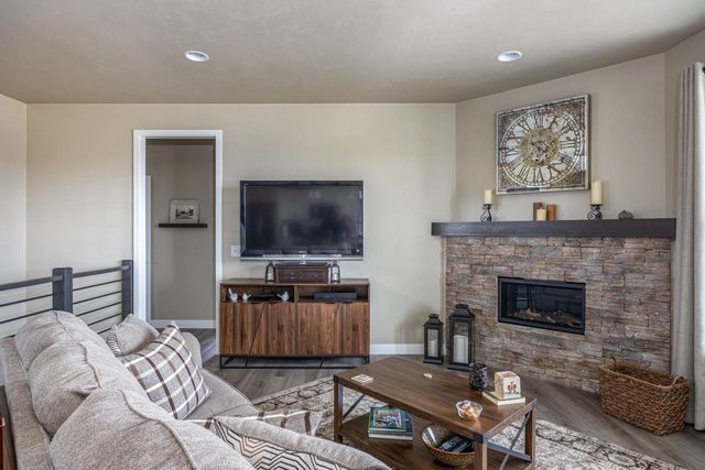 1831 WHITE DOVE LANE, Kaukauna, WI 54130