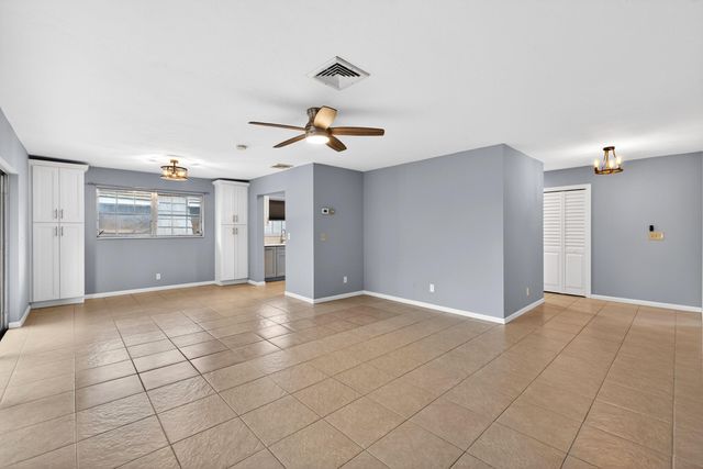423 Pine Tree Court 23, Atlantis, FL 33462