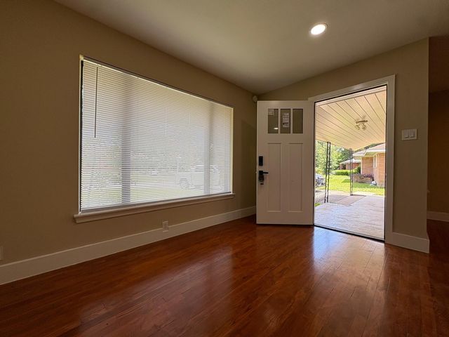 1411 Ansbury Drive, Houston, TX 77018