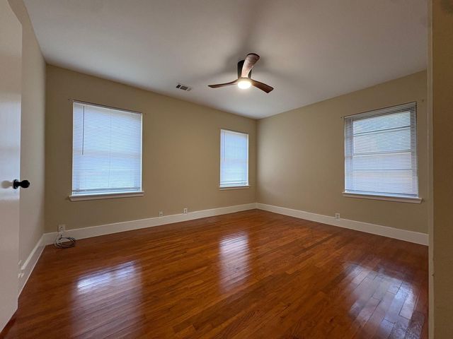 1411 Ansbury Drive, Houston, TX 77018