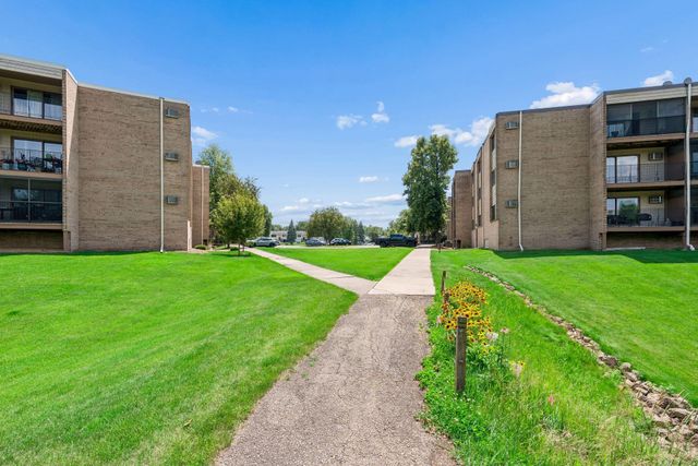 1887 Silver Bell Road 214, Eagan, MN 55122