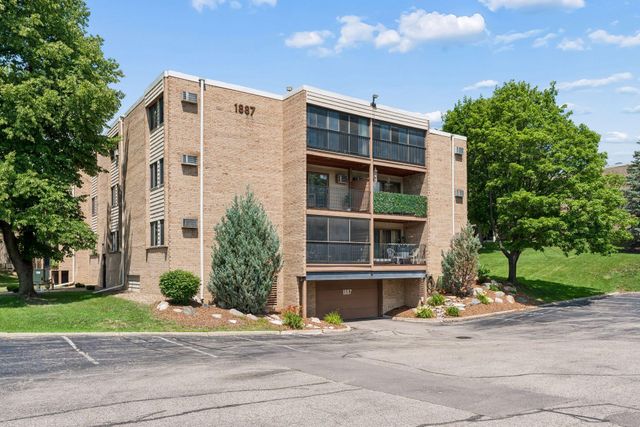 1887 Silver Bell Road 214, Eagan, MN 55122
