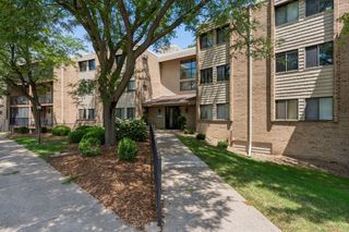 1887 Silver Bell Road 214, Eagan, MN 55122
