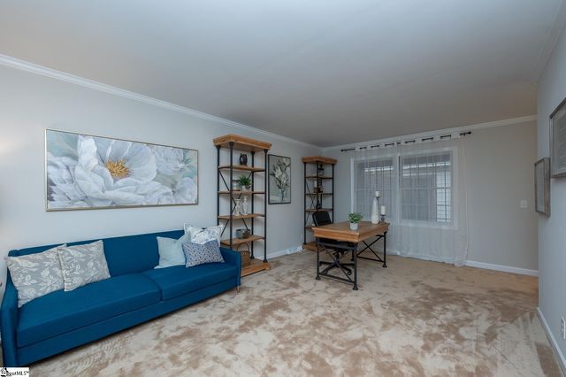 17 Runnymede Road, Greenville, SC 29615