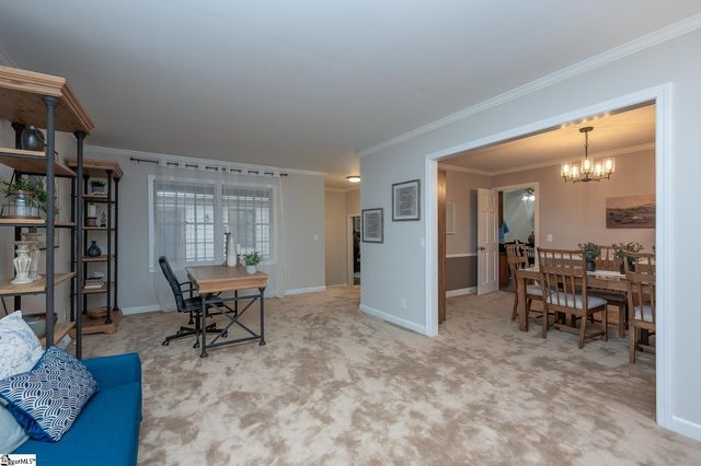 17 Runnymede Road, Greenville, SC 29615