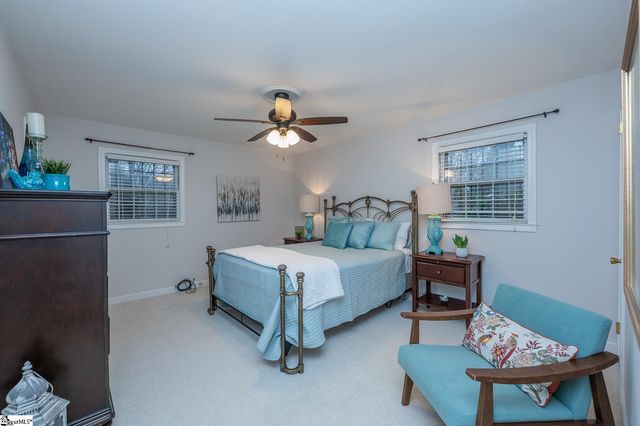 17 Runnymede Road, Greenville, SC 29615