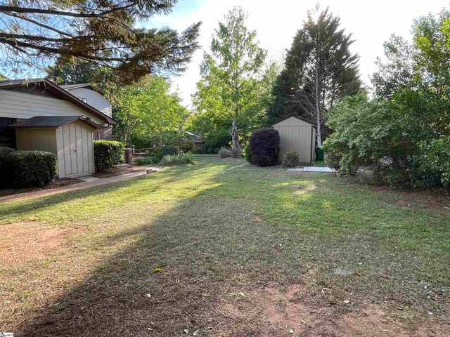 17 Runnymede Road, Greenville, SC 29615