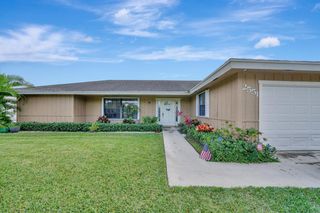 2551 Westchester Drive N, Riviera Beach, FL 33407