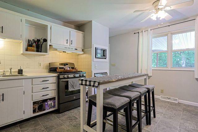 10753 Valiant Drive, Colerain Twp, OH 45231