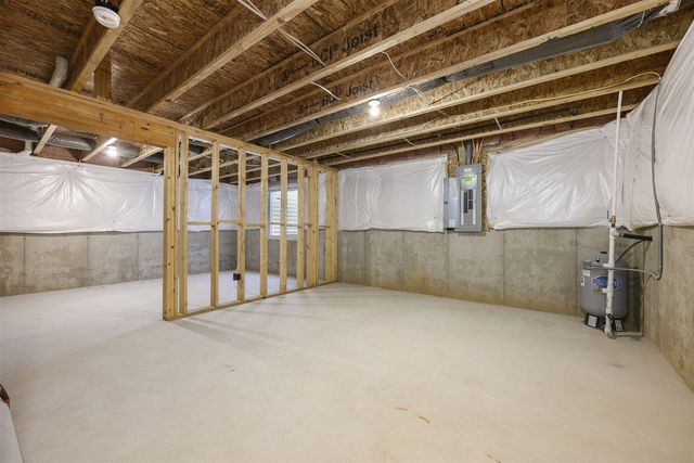 48265 Silver Oaks West, Mattawan, MI 49071