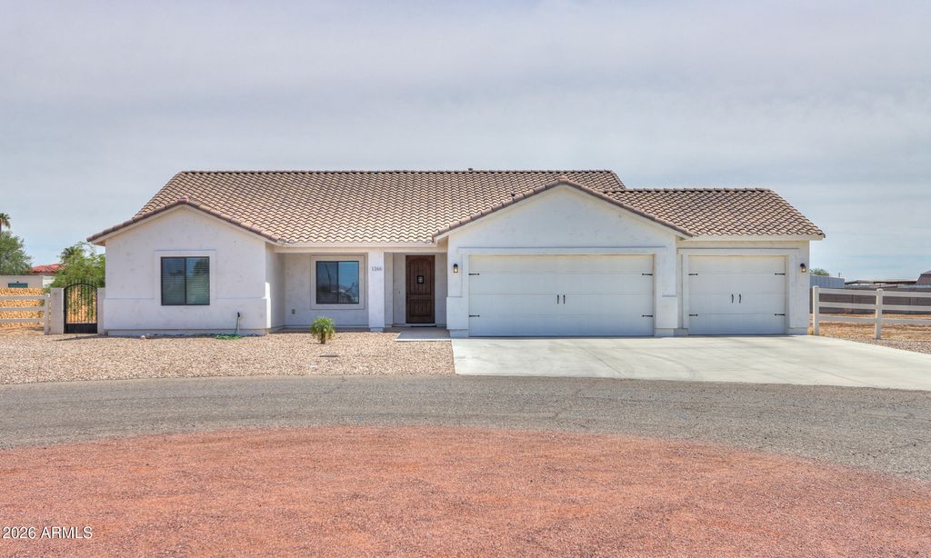 1266 E CACTUS Court E, Casa Grande, AZ 85122 — exterior