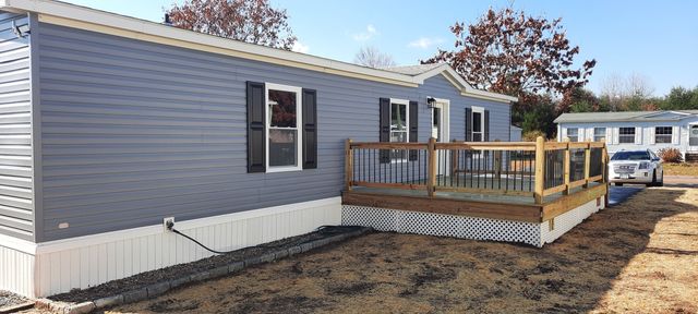 28 Circle Drive, Windham, CT 06256