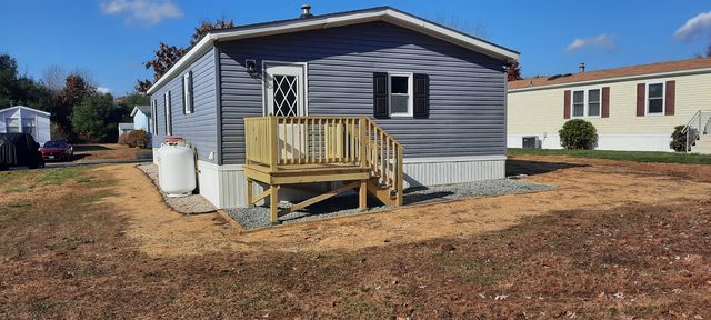 28 Circle Drive, Windham, CT 06256