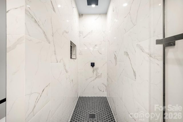 2302 Jordi Way, Charlotte, NC 28213