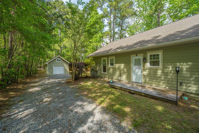 6037 Chisolm Road, Johns Island, SC 29455