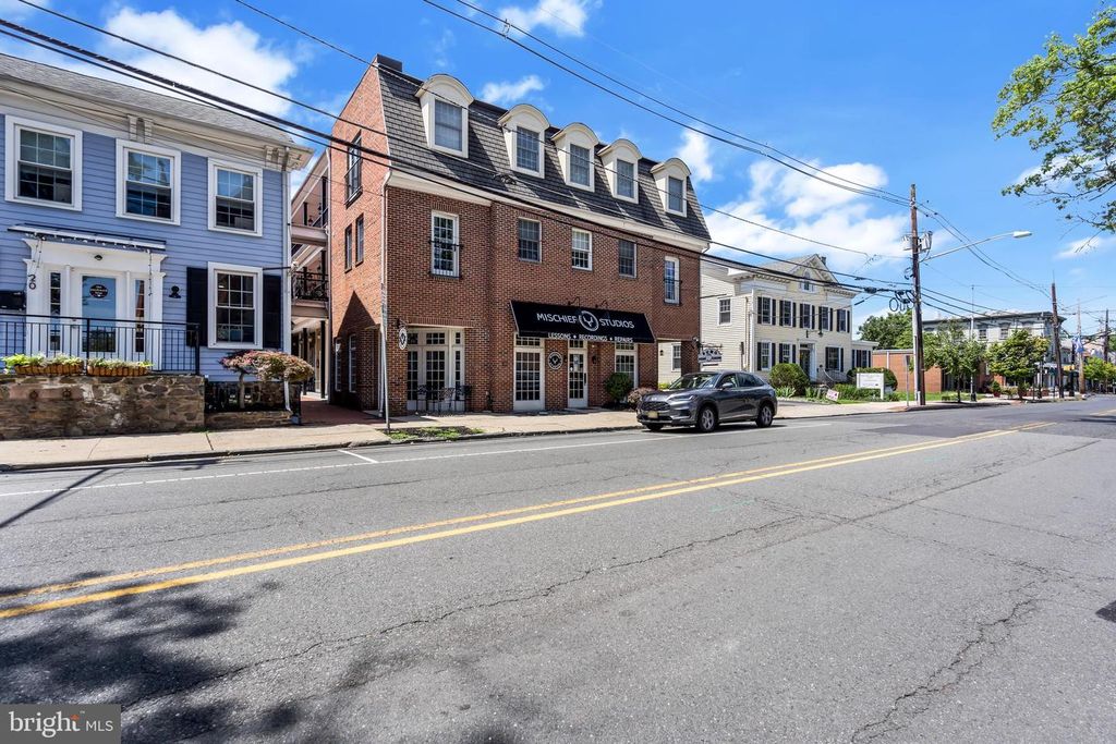 12 S MAIN ST #4, PENNINGTON, NJ 08534 — photo 2