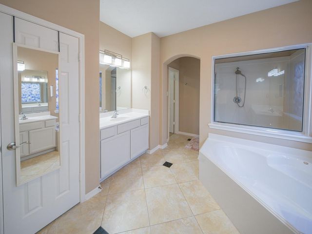 6023 Conroy Pointe Lane, Katy, TX 77494