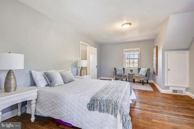 5806 KENMORE RD, Baltimore, MD 21210