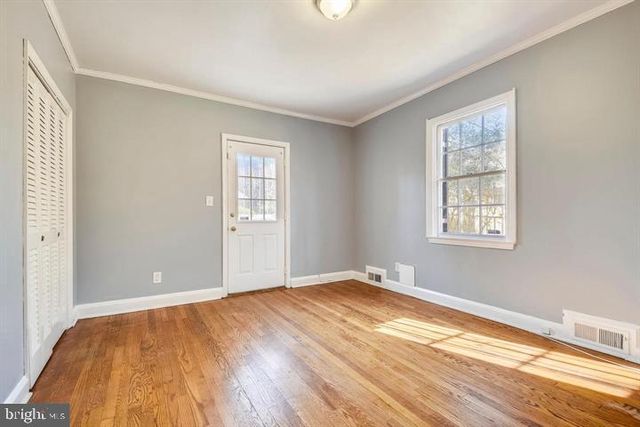 5806 KENMORE RD, Baltimore, MD 21210