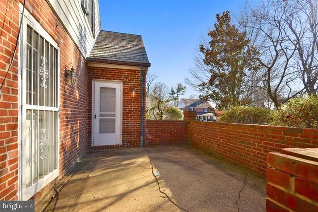 5806 KENMORE RD, Baltimore, MD 21210