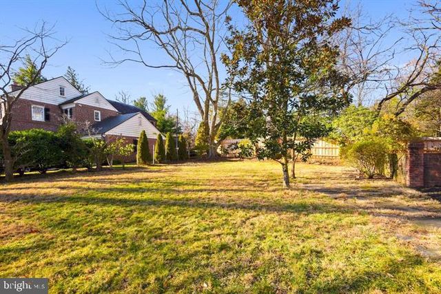5806 KENMORE RD, Baltimore, MD 21210