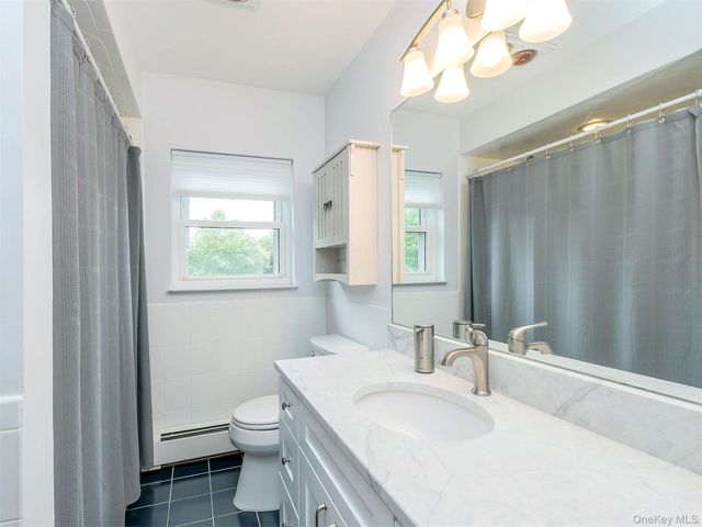1 Raymond Street, Glen Cove, NY 11542