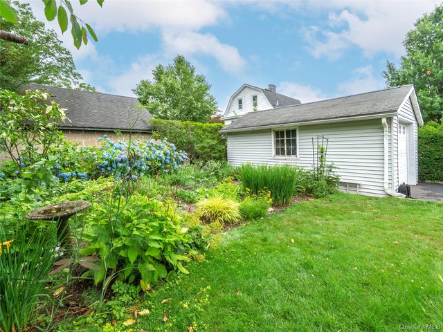 1 Raymond Street, Glen Cove, NY 11542