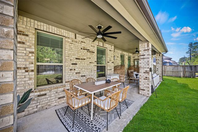 2823 Skerne Forest Drive, Spring, TX 77373