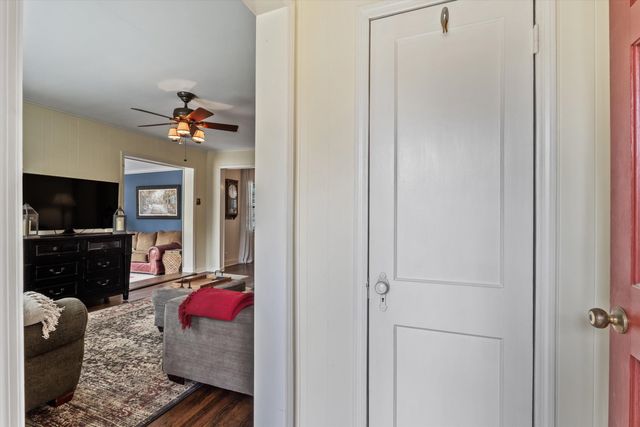 2790 IROQUOIS RD, Memphis, TN 38111