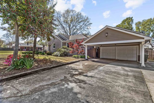 2790 IROQUOIS RD, Memphis, TN 38111