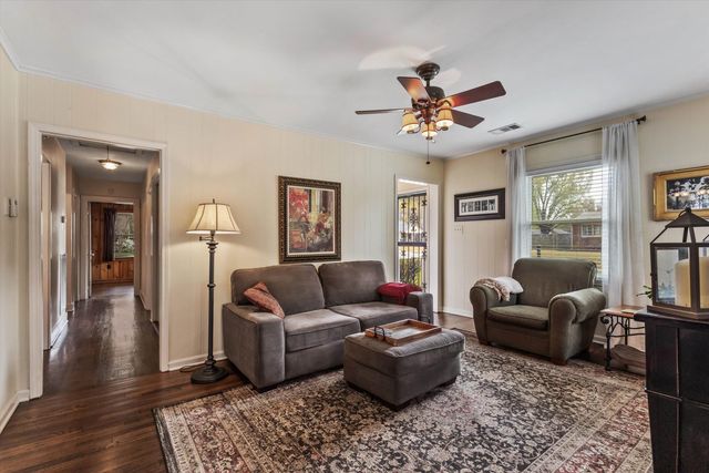 2790 IROQUOIS RD, Memphis, TN 38111