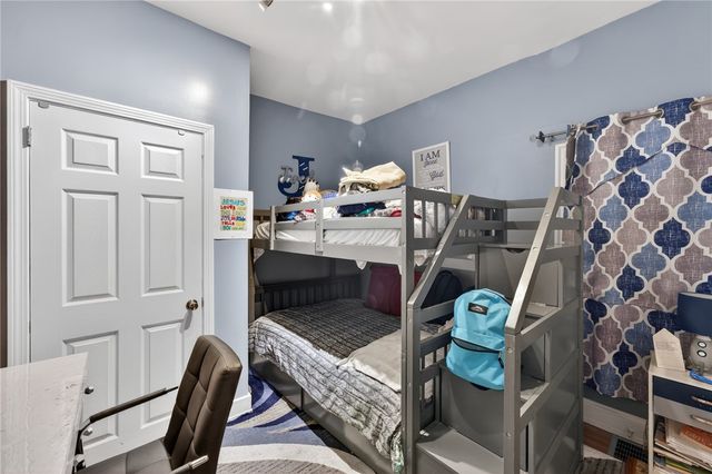 15 Armington St Street, Providence, RI 02908