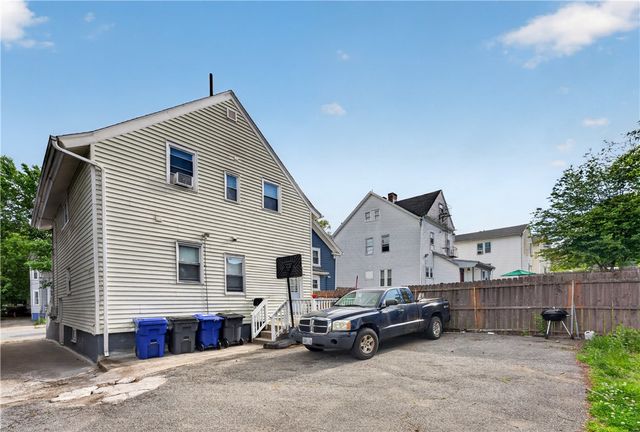 15 Armington St Street, Providence, RI 02908