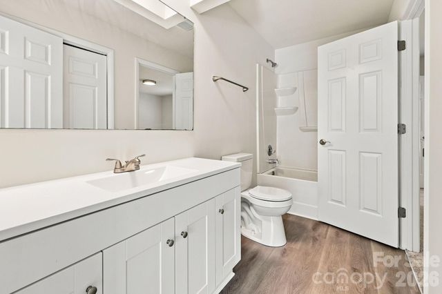5 Country Gardens Drive, Fletcher, NC 28732