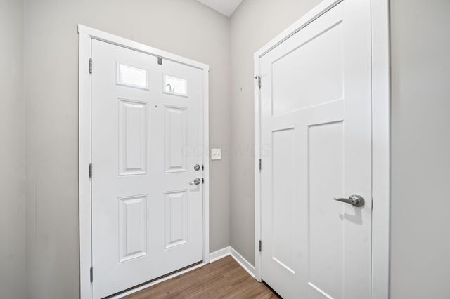 5332 Karst Circle, Ashville, OH 43103