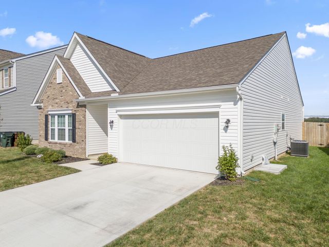 5332 Karst Circle, Ashville, OH 43103